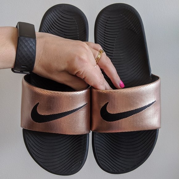 nike kawa slide rose gold